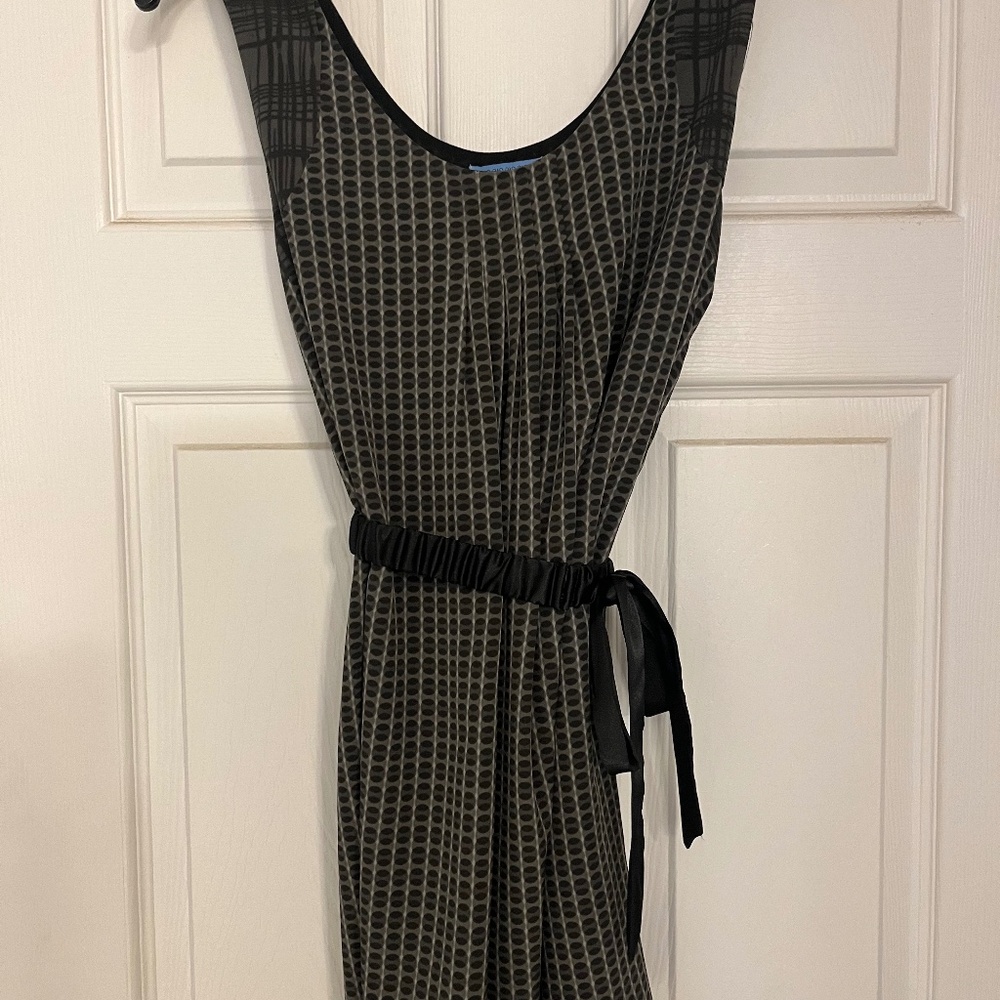 Black and grey tunic blouse with belt
